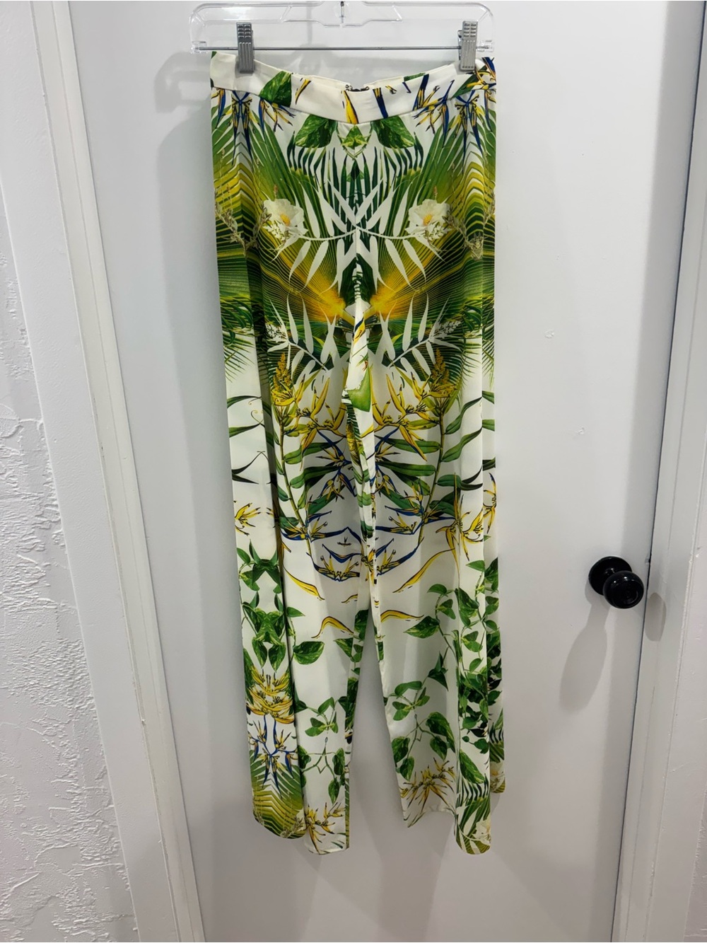 Alice + Olivia Tropical Print Wide Leg Pants NWOT 2